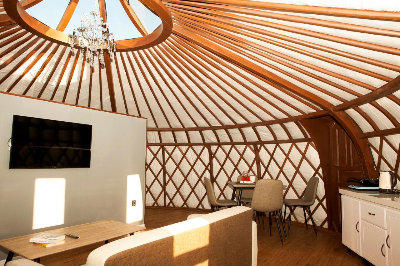 Terelj Resort Bayan Bulagiin Hural Ngoại thất bức ảnh